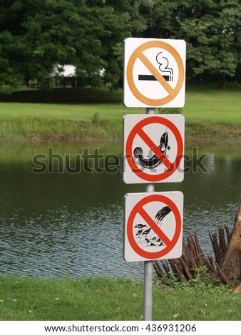 Do not smoke,Fishing ban,Do not feed the birds label