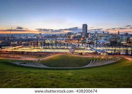 UK,South Yorkshire, Sheffield, City Centre at night from Sheaf Valley Park Royalty-Free Stock Photo #438200674