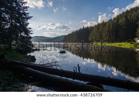 lake , reflection in the water