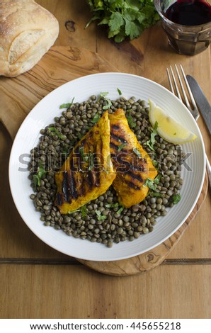 Griddled chicken breast with puy lentils