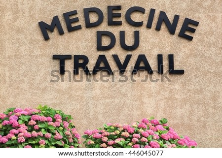 Occupational medicine building called medecine du travail in french language