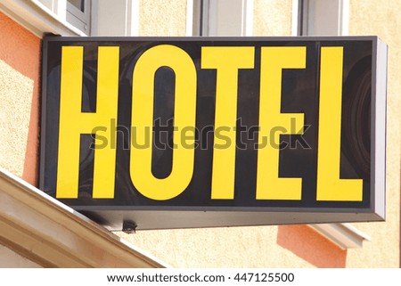Hotel-sign