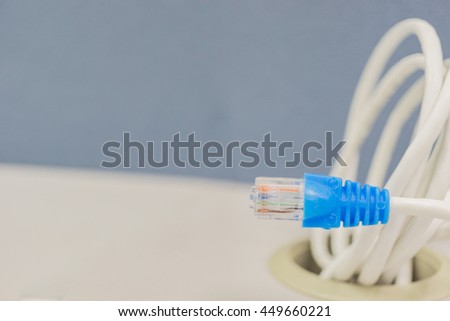 Cable head into (head rj45),network,RJ45