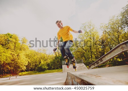 Aggressive roller skating