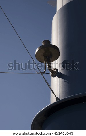 signal-horn of a steamer