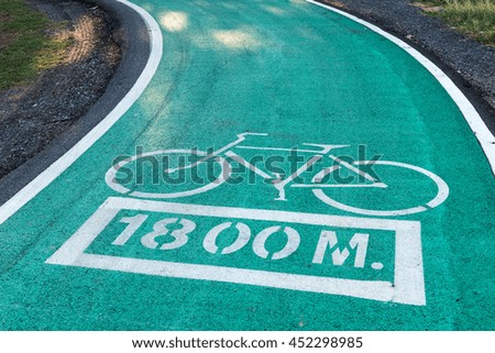 bicycle lanes designed to make cycling safe