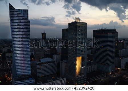 city by night - Warsaw, Frankfurt, Londyn, Paris, Dubai, New York, Washington, Berlin, Barcelona, Valencia, Hong Kong, Toronto, 