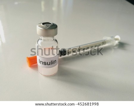 insulin injection Royalty-Free Stock Photo #452681998