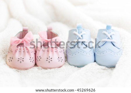Baby shoes Royalty-Free Stock Photo #45269626