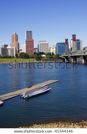 Portland Oregon (vertical composition)