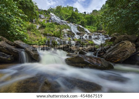 Mae Ya Waterfall (Doi Inthanon National Park, Chiang Mai, Thailand)