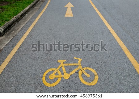 bicycle sign path on the road in Thailand.