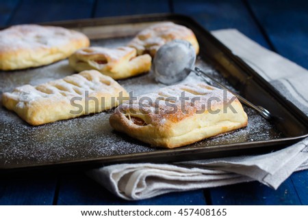 Bun puff pastry with dried apricots