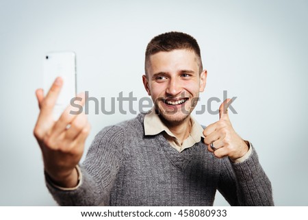 Man makes selfie