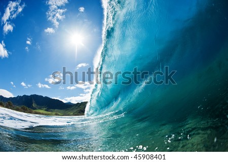 large breaking wave on the west side of Oahu Royalty-Free Stock Photo #45908401