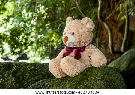 Teddy bears are cute.