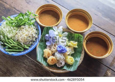 Thai vermicelli eaten with curry, Thai Food, Colorful rice vermicelli