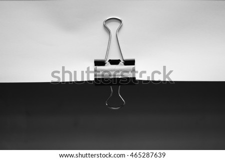 Paper clip, black&white camera setup