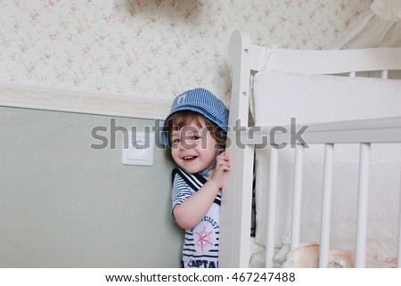kid sailor play at home