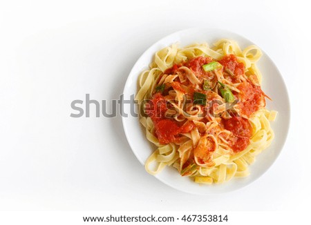 Delicious tomato and basil pasta