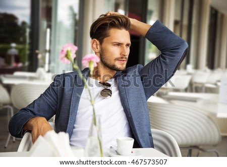 Portrait of handsome business man 