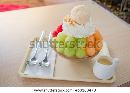 Dessert, mix melon Ice cream or Bingsu.