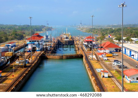 The second lock of the Panama canal from the Pacific ocean. Royalty-Free Stock Photo #468292088