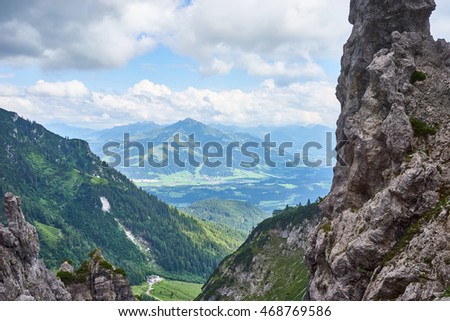 beautiful valleys in the mountains of Austria / Amazing view off the Wilder Kaiser / Hiking area in Europe