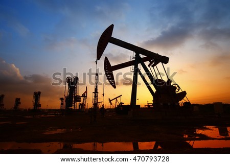 
The oil pump, industrial equipment
