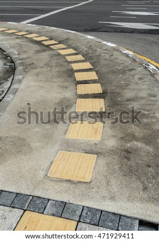Curve of Tactile paving for blind handicap