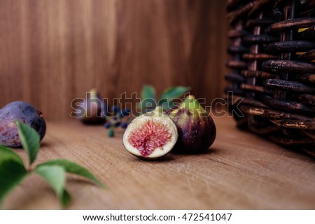 Fresh figs on a wooden table
