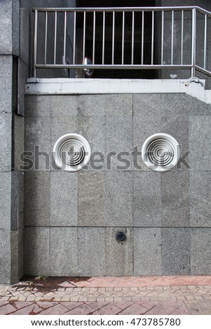 street face Look Like Faces Royalty-Free Stock Photo #473785780