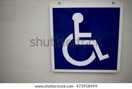 Road sign. Handicapped parking