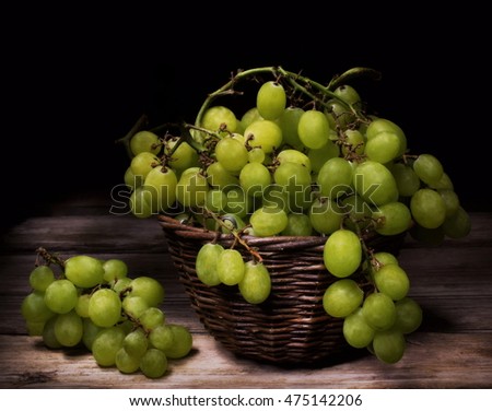 Still life with table grapes
