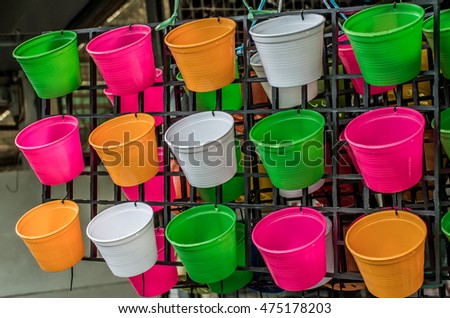 Multicolor of pots