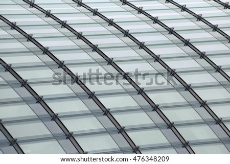 Glazed aluminum structure