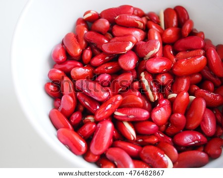 red kidney beans in a bowl Royalty-Free Stock Photo #476482867