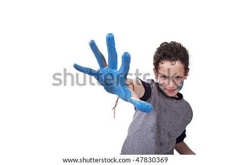 hand hint of blue, with the kid blurred