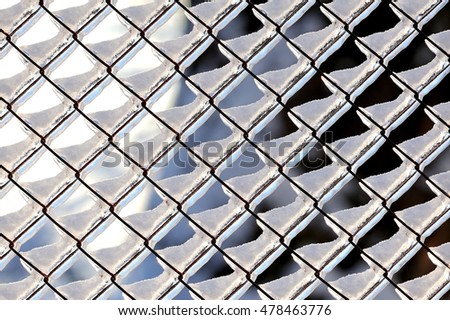 metal mesh in the ice storm