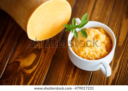 pumpkin porridge in a plate