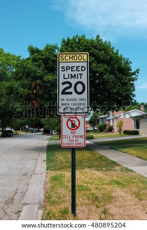 School 20 mph speed limit sign
