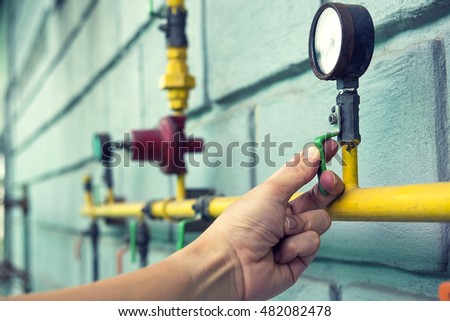 Adjustable Handle Old Gas system in restaurant  Royalty-Free Stock Photo #482082478