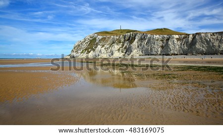 Cap Blanc Nez, Cote d'Opale, Pas-de-Calais, France: The beach at low tide Royalty-Free Stock Photo #483169075