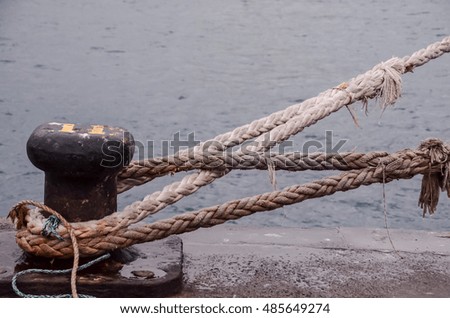 Picture of an Old Vintage Naval Rope