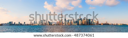 Panoramic view of Toronto skyline at day time