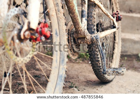 Dirty bike