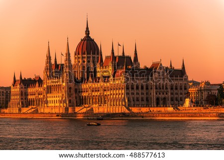 Budapest, Hungary: Hungarian Parliament Building