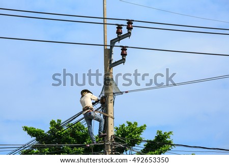 dangerous of working at high near high voltage cable