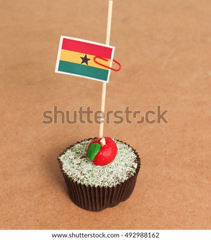 ghana flag on a apple cupcake,picture of a