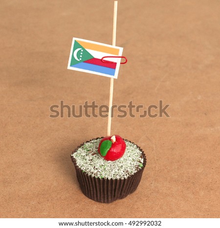 comoros flag on a apple cupcake,picture of a